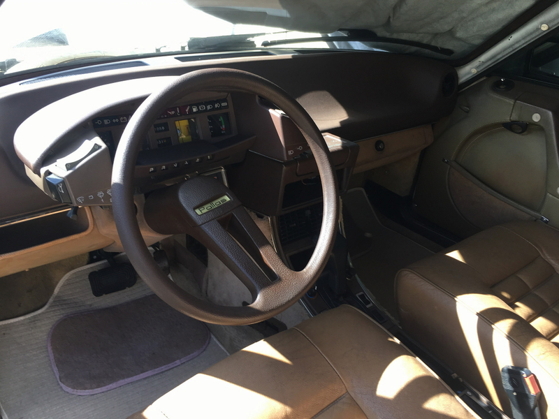 Illustration for article titled At $4,800, Would Buying This 1982 Citroën CX Pallas IE Be A Smooth Move?